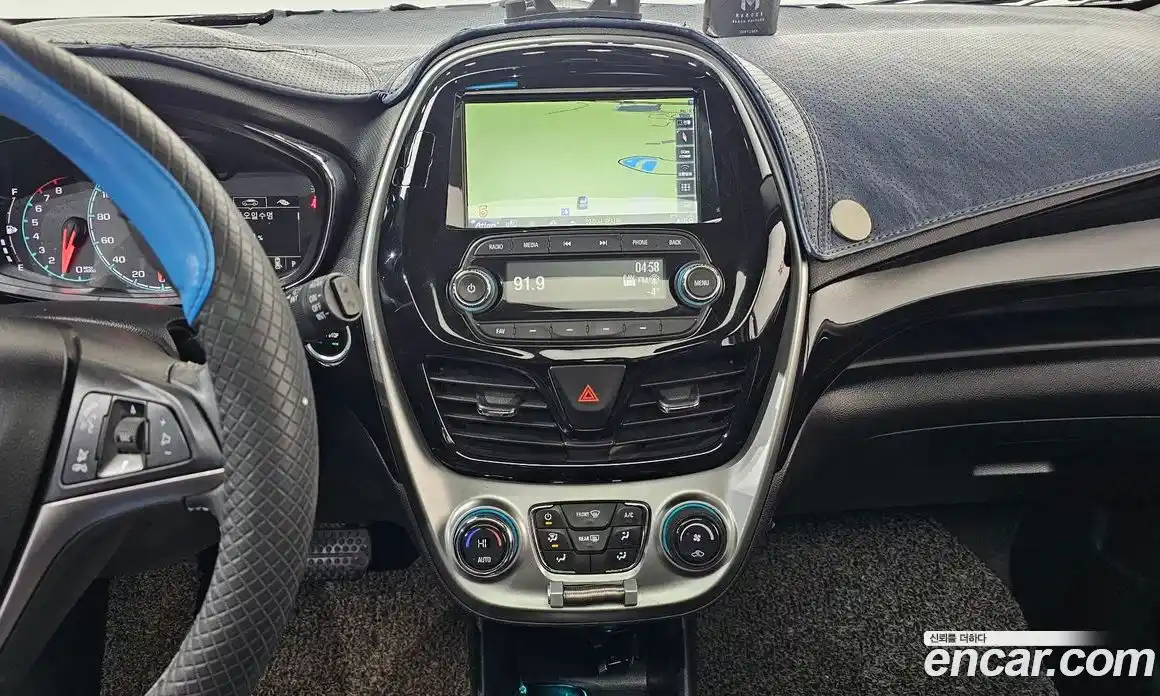 Chevrolet Spark 2017 1.0 Автомат в Москве № 38215, фото 13