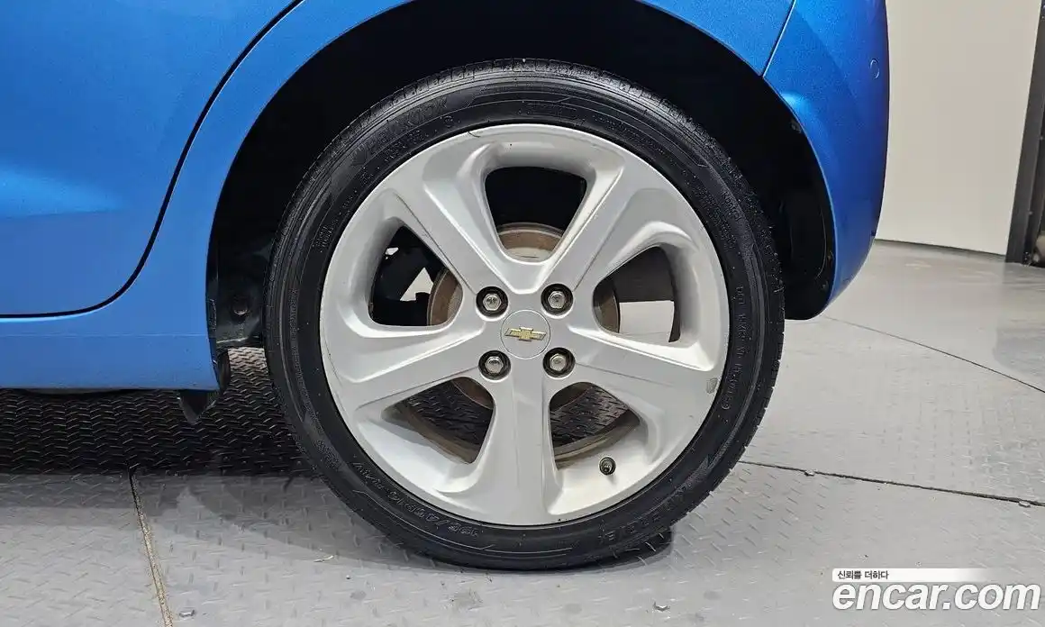 Chevrolet Spark 2017 1.0 Автомат в Москве № 38215, фото 19