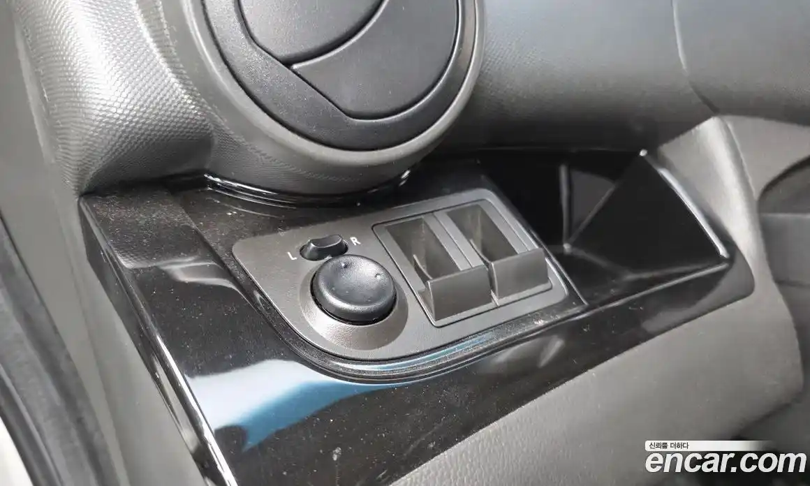 Chevrolet Spark 2012 1.0 Автомат в Москве № 38608, фото 11