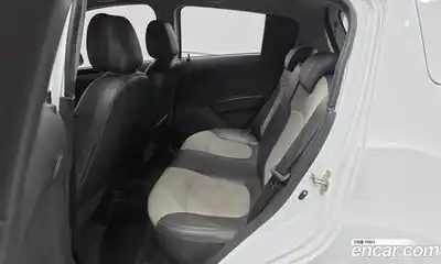 Chevrolet Spark 2012 1.0 Автомат в Москве № 38608, миниатюра 5