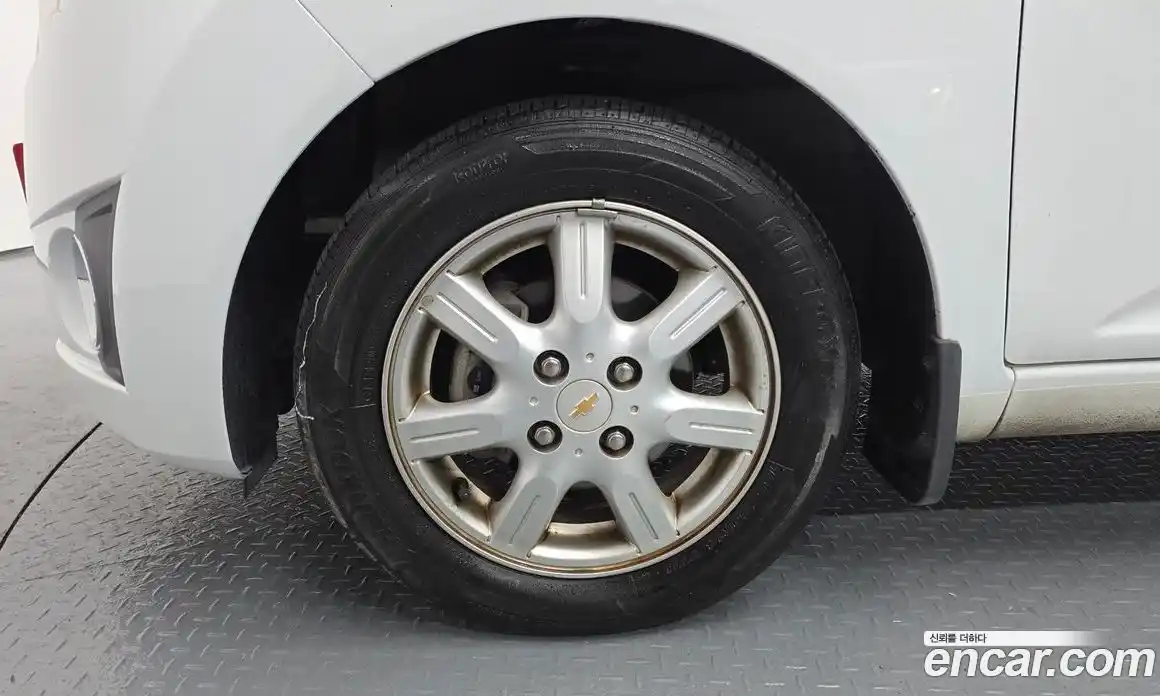 Chevrolet Spark 2012 1.0 Автомат в Москве № 38608, фото 7