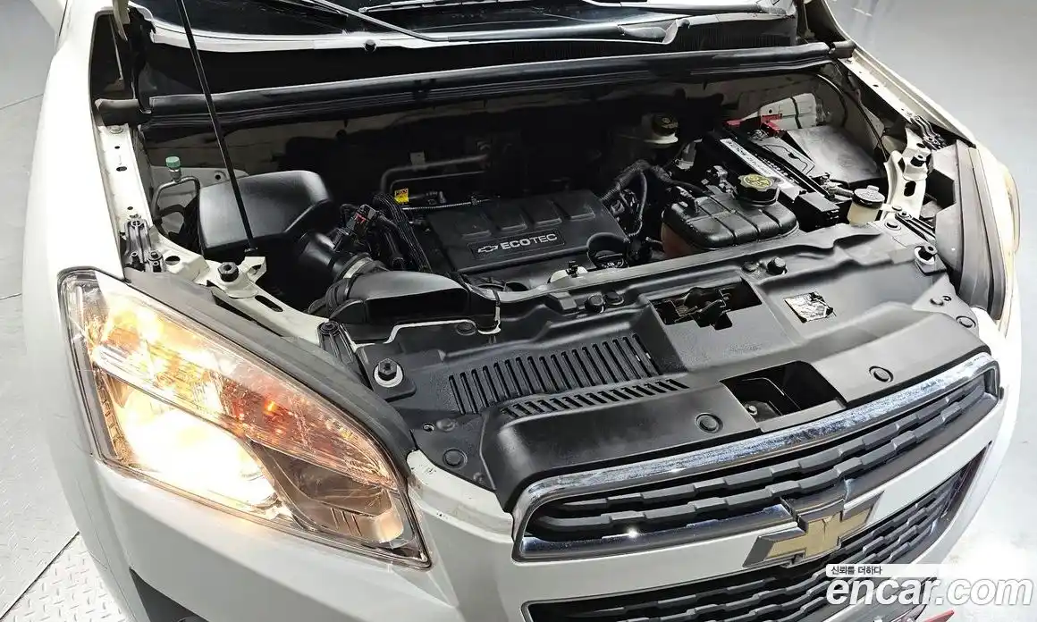 Chevrolet Trax 2013 1.4 Автомат в Москве № 39107, фото 14