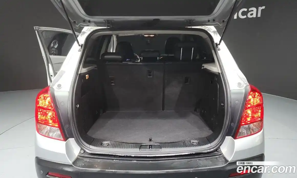 Chevrolet Trax 2013 1.4 Автомат в Москве № 39944, фото 9