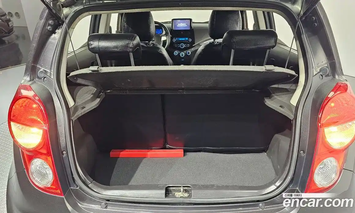 Chevrolet Spark 2015 1.0 Автомат в Москве № 41012, фото 15