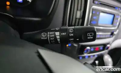 Hyundai Starex 2021 2.5 Автомат в Москве № 48333, миниатюра 8