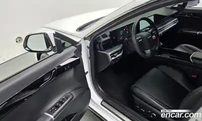 Hyundai Grandeur 2023 3.5 Автомат в Москве № 5460, миниатюра 2