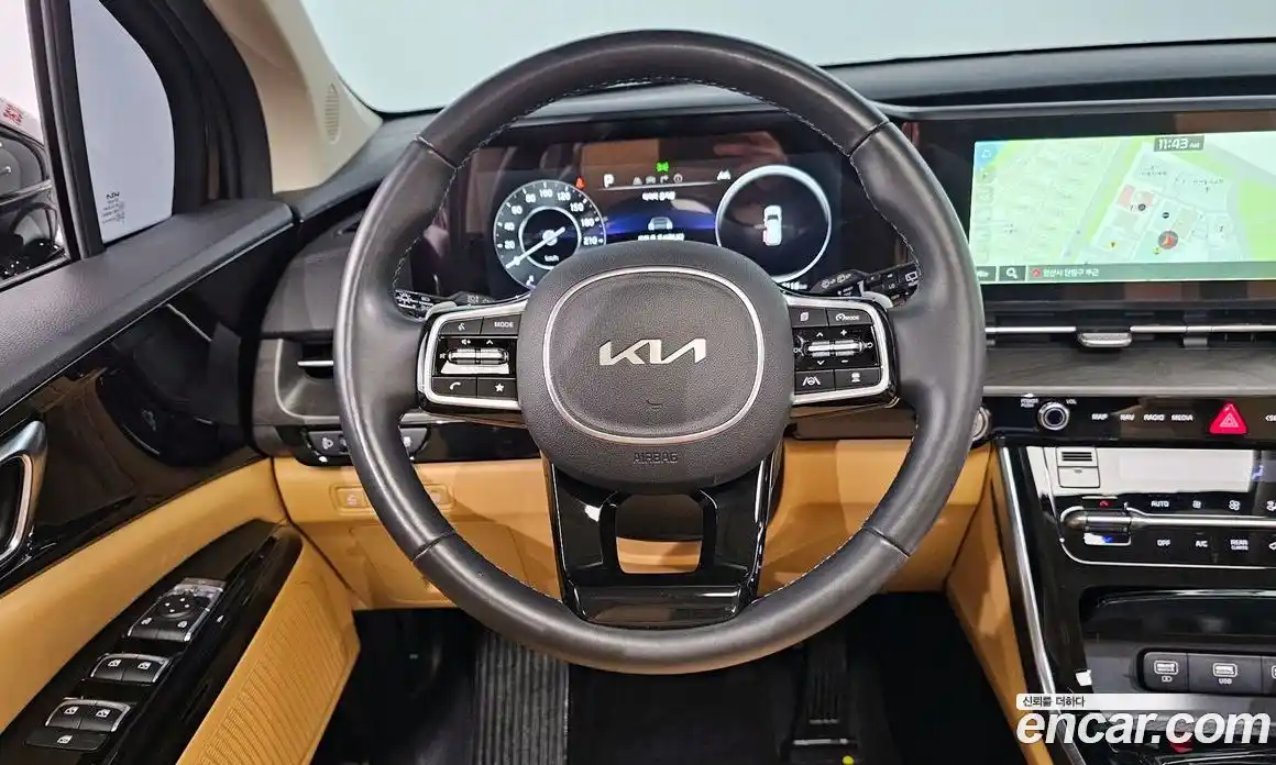 Kia Canival 2023 3.5 Автомат в Москве № 54795, фото 5