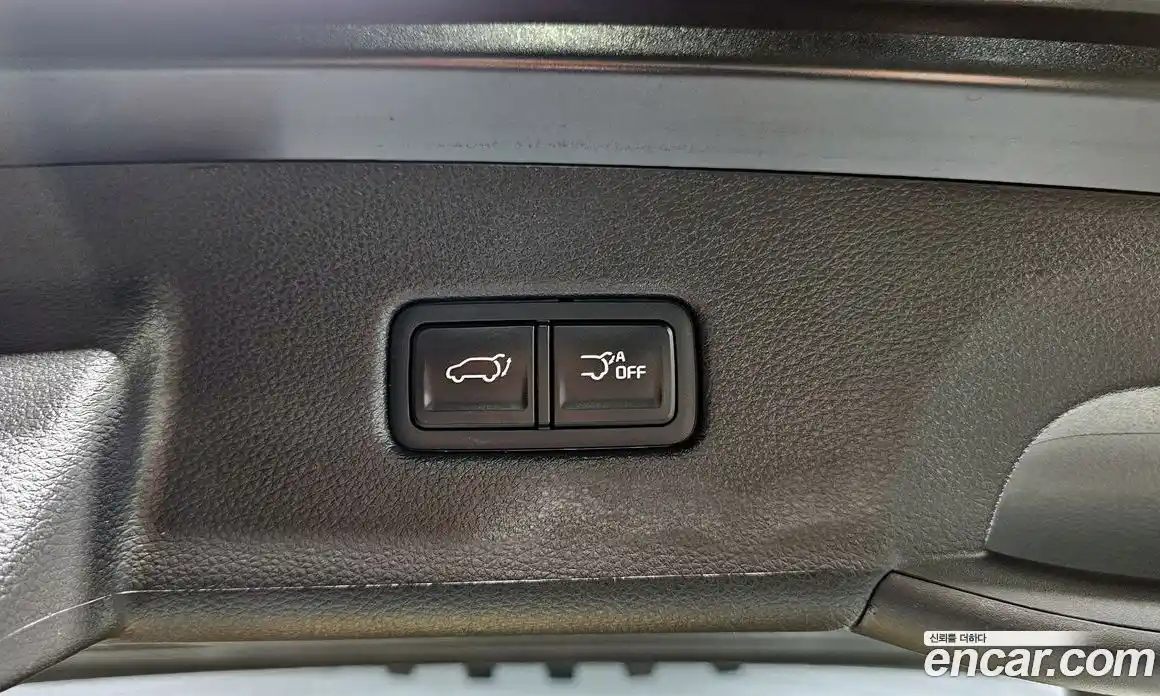 Kia Canival 2023 3.5 Автомат в Москве № 54795, фото 10