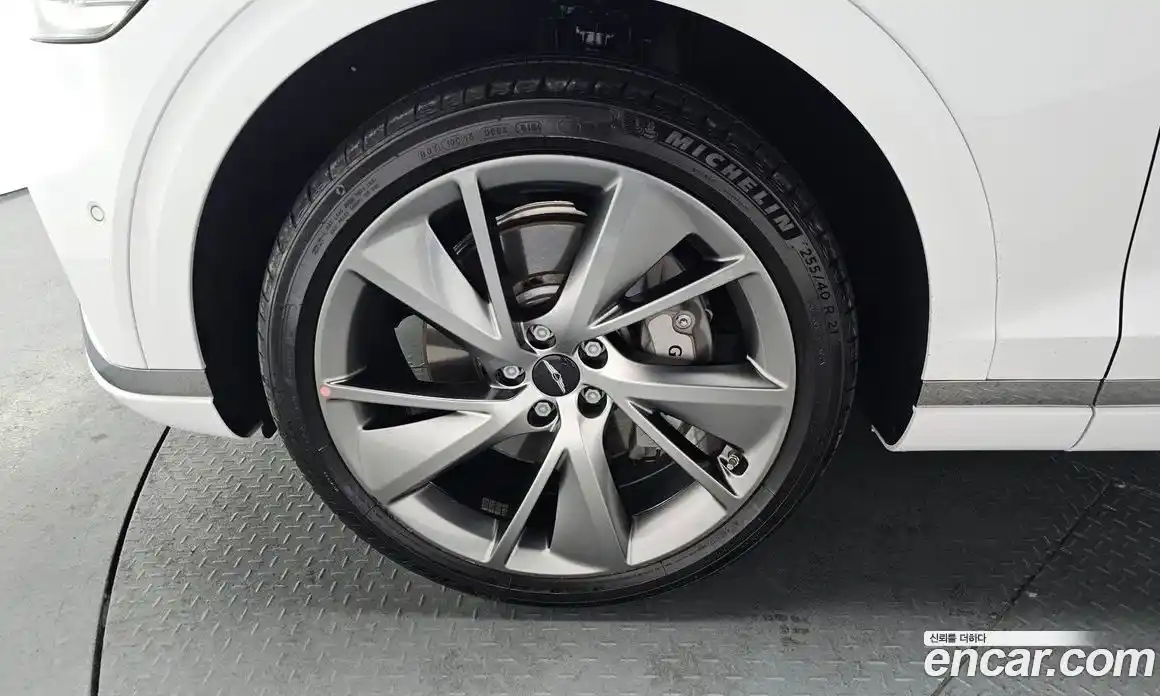 Genesis GV70 2025 2.5 Автомат в Москве № 57096, фото 3