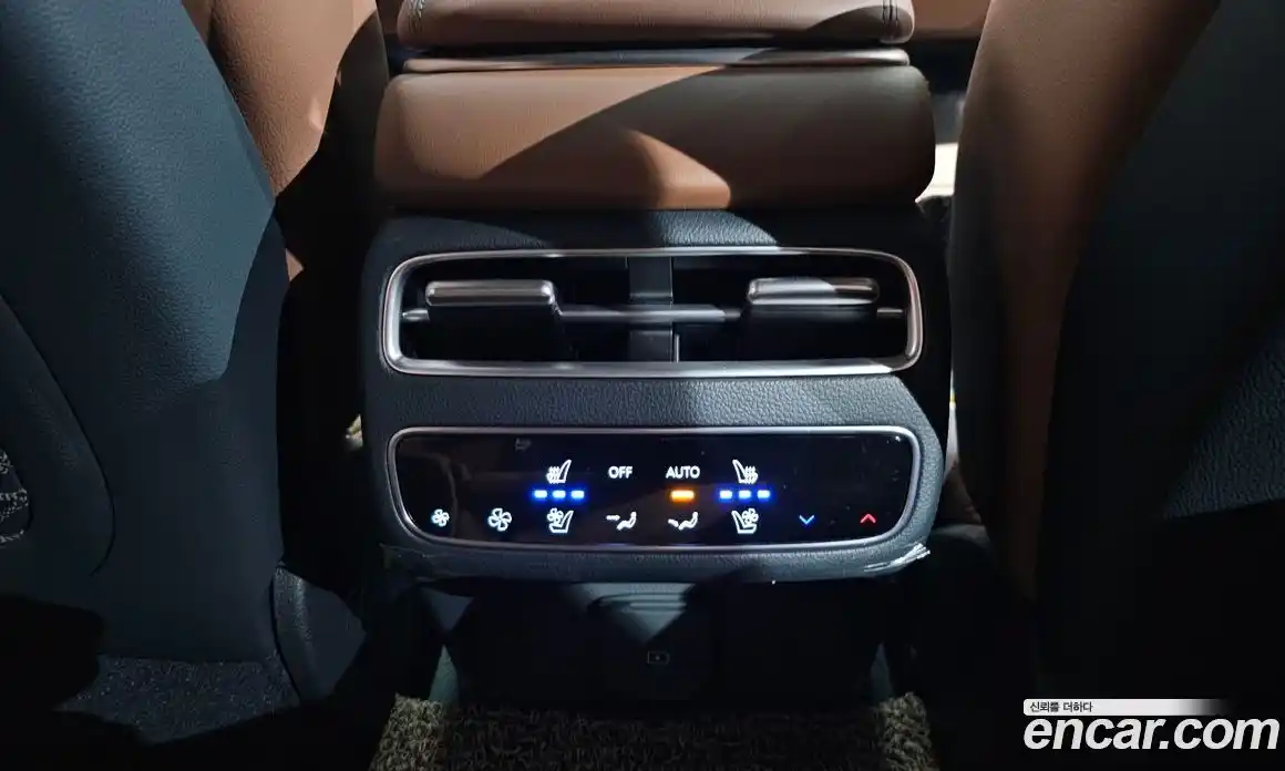 Genesis GV70 2025 2.5 Автомат в Москве № 57096, фото 6