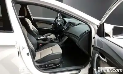 Hyundai i40 2016 2.0 Автомат в Москве № 7778, миниатюра 10