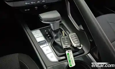 Hyundai Avante 2021 1.6 Автомат в Москве № 93747, миниатюра 2