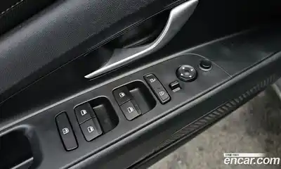 Hyundai Avante 2021 1.6 Автомат в Москве № 93747, миниатюра 8