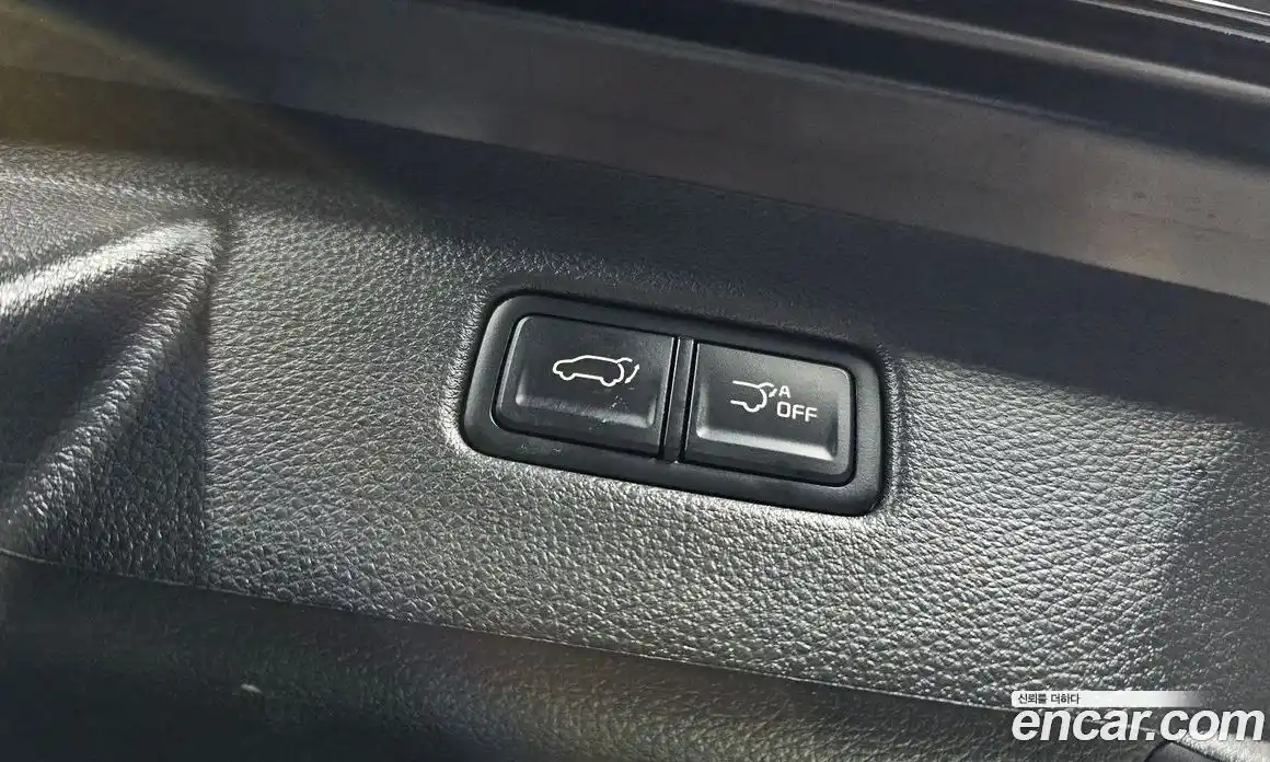 Kia Canival 2023 3.5 Автомат в Москве № 96848, фото 16