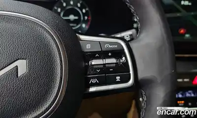 Kia Canival 2023 3.5 Автомат в Москве № 96848, миниатюра 3