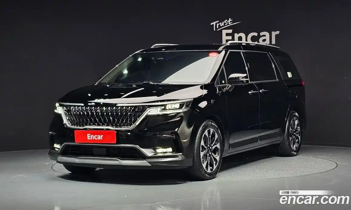 Kia Canival 2023 3.5 Автомат в Москве № 96848, фото 10