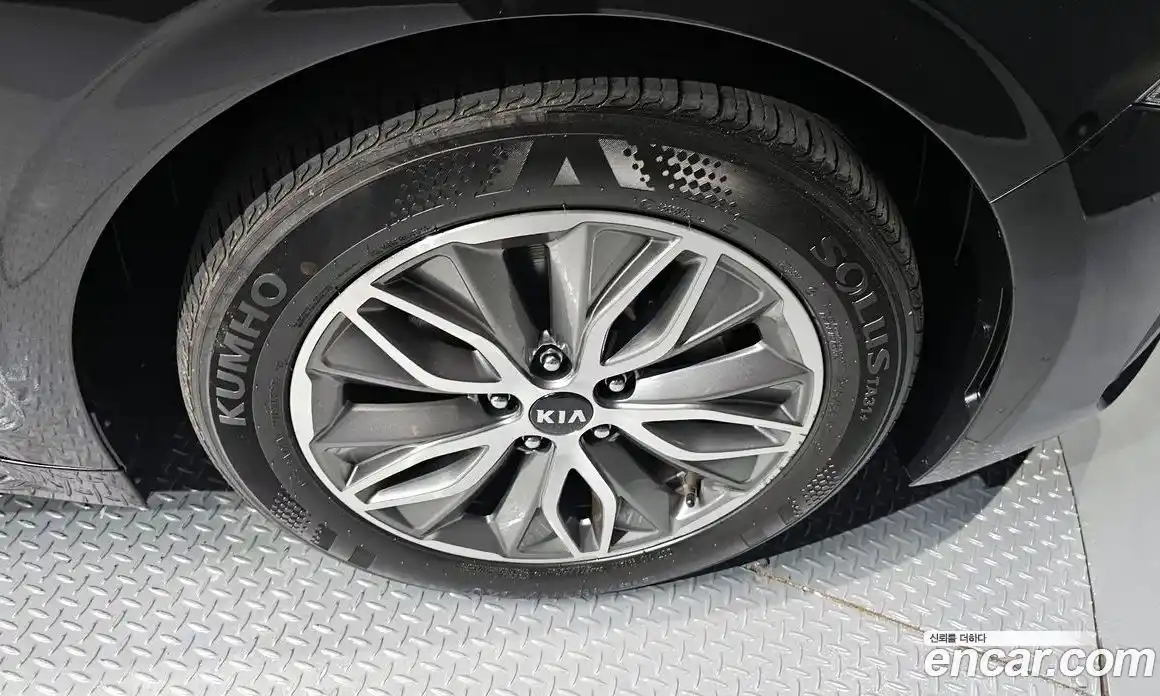 Kia K5 2021 2.0 Автомат в Москве № 102812, фото 19