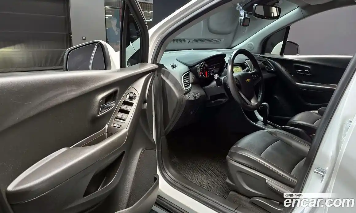 Chevrolet Trax 2020 1.4 Автомат в Москве № 104283, фото 14