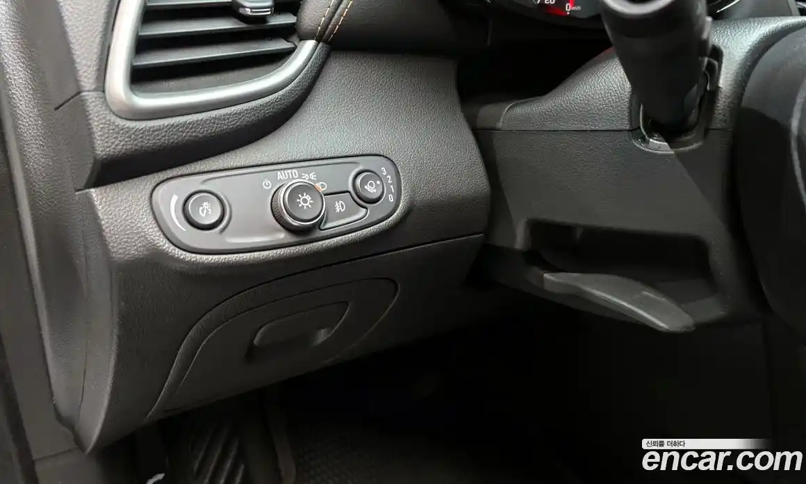 Chevrolet Trax 2020 1.4 Автомат в Москве № 104283, фото 17