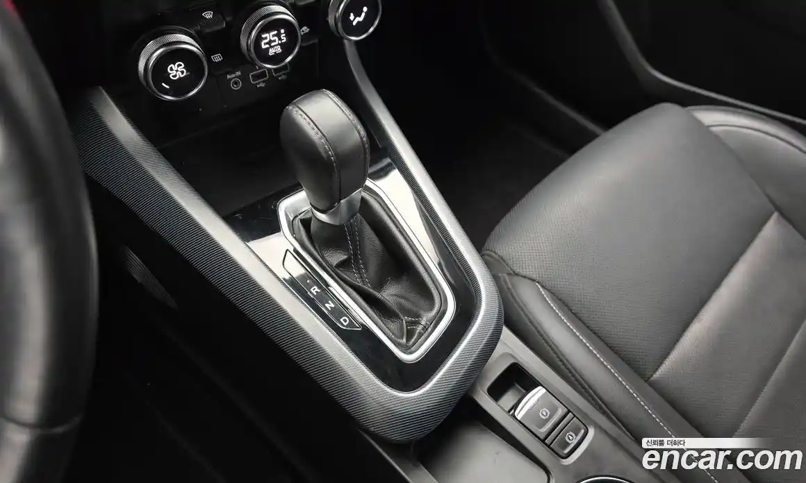 Renault XM3 2020 1.3 Автомат в Москве № 107522, фото 10