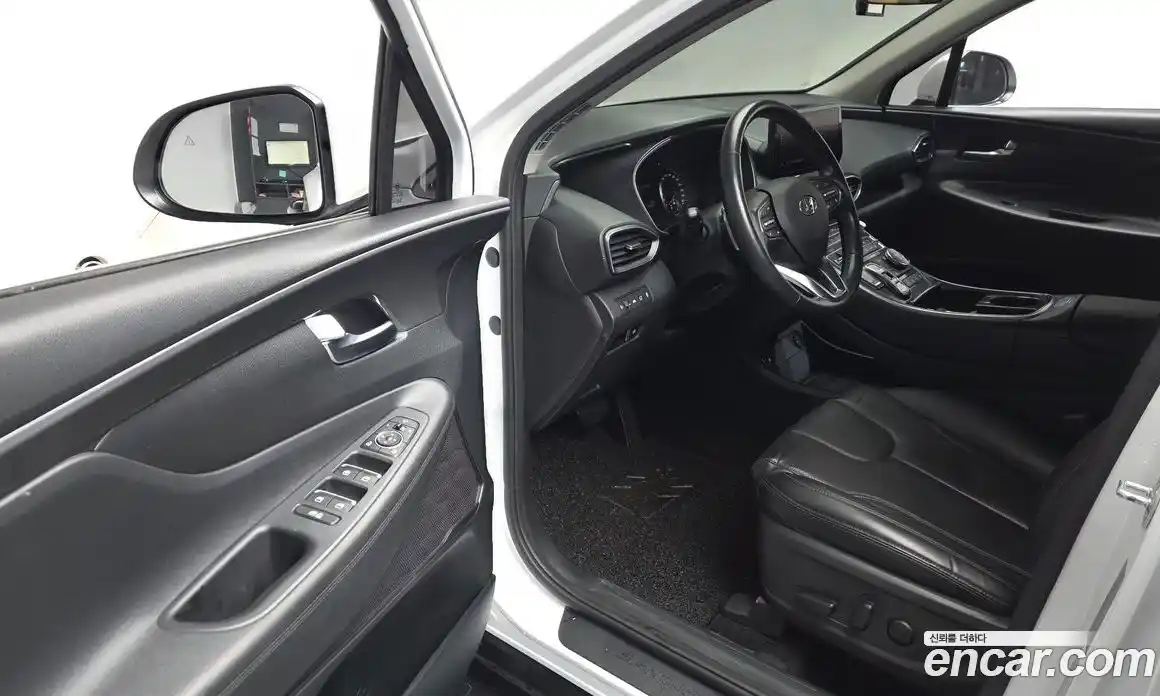 Hyundai Santa Fe 2021 2.5 Автомат в Москве № 110275, фото 20