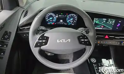Kia Niro 2025 1.6 Автомат в Москве № 114460, миниатюра 3