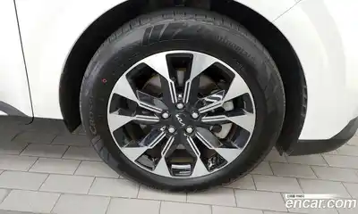 Kia Canival 2023 3.5 Автомат в Москве № 114785, миниатюра 8