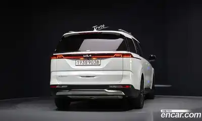 Kia Canival 2023 3.5 Автомат в Москве № 114785, миниатюра 10