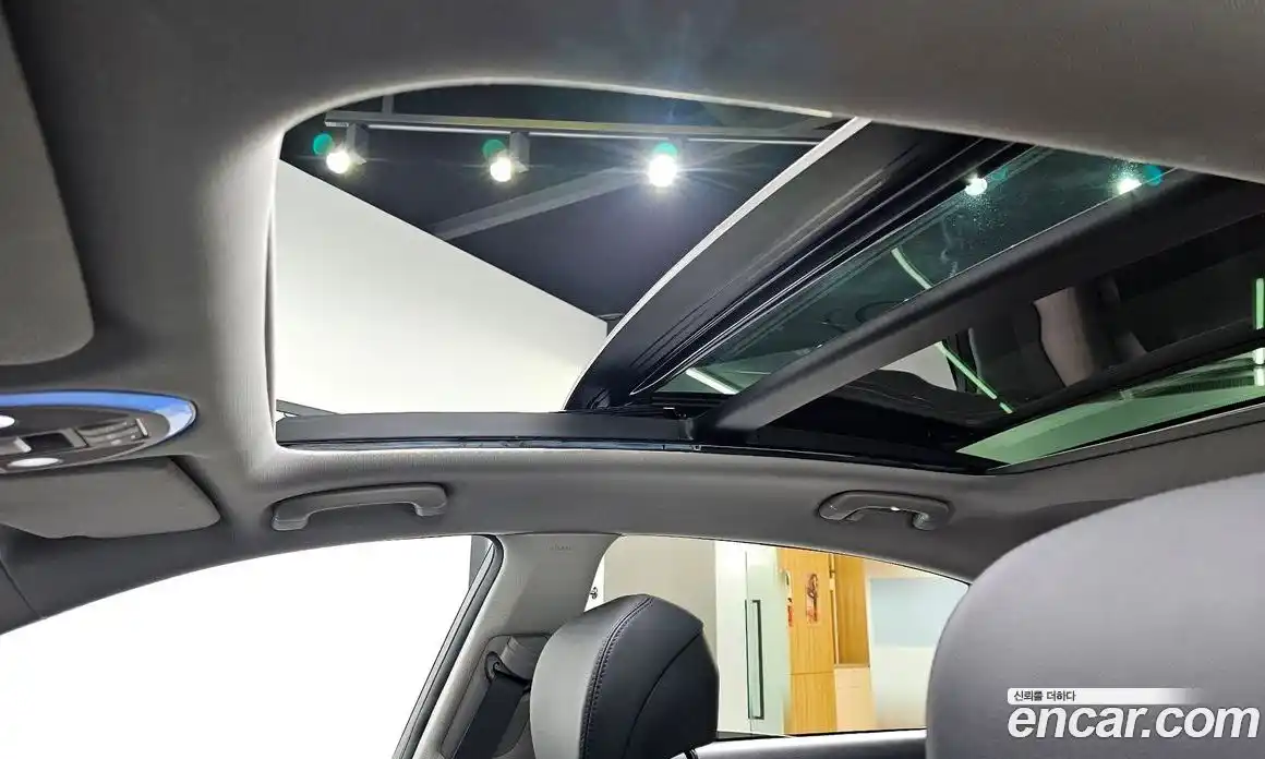 Genesis G80 2017 3.3 Автомат в Москве № 118228, фото 11