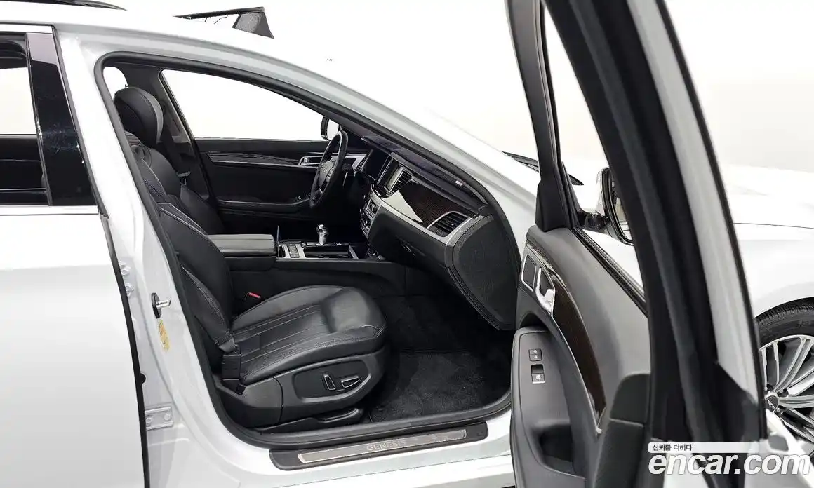 Genesis G80 2017 3.3 Автомат в Москве № 118228, фото 7