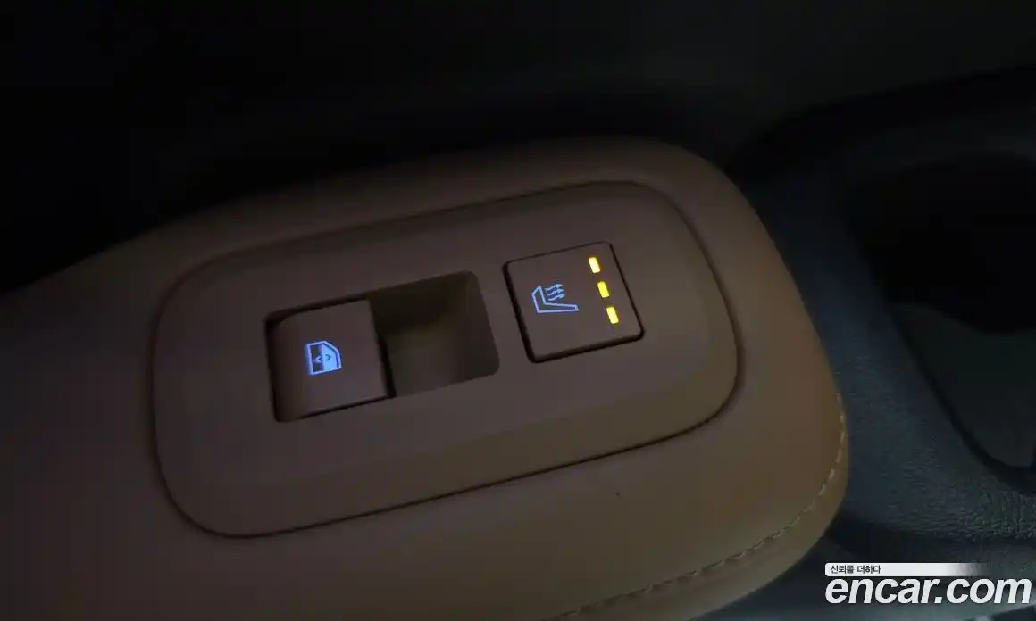 Hyundai Santa Fe 2024 1.6 Автомат в Москве № 119539, фото 16