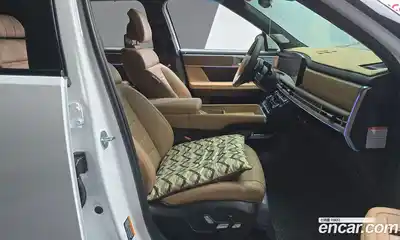 Hyundai Santa Fe 2024 1.6 Автомат в Москве № 119539, миниатюра 10