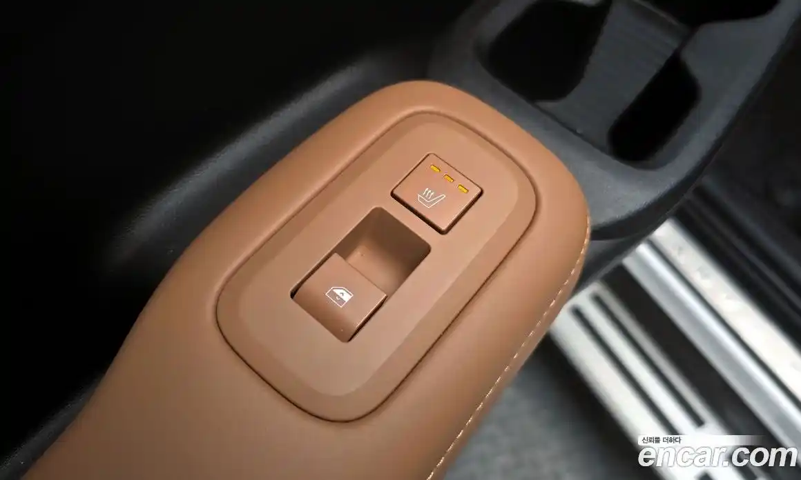 Hyundai Santa Fe 2024 1.6 Автомат в Москве № 119956, фото 16