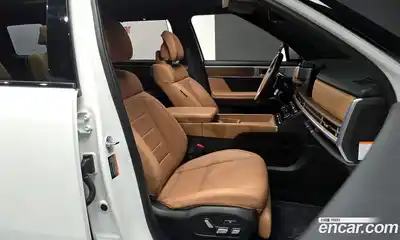 Hyundai Santa Fe 2024 1.6 Автомат в Москве № 119956, миниатюра 2