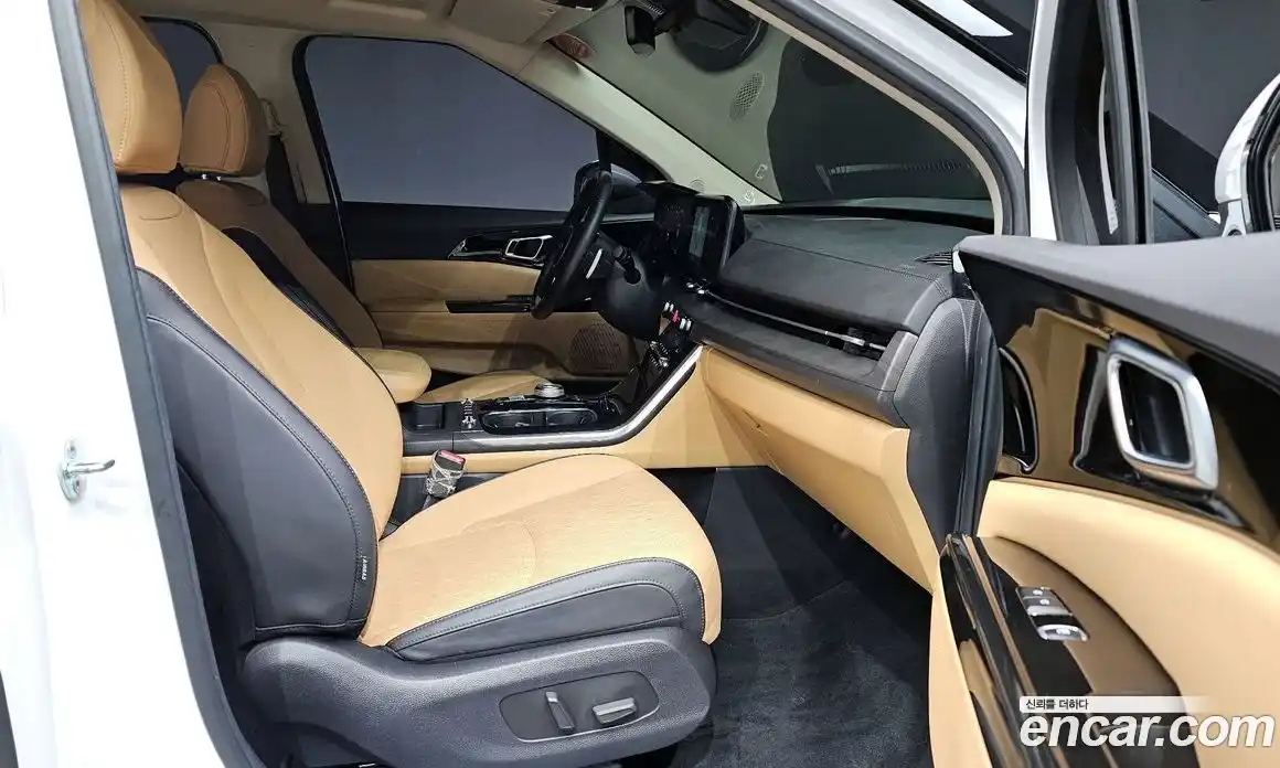 Kia Canival 2022 3.5 Автомат в Москве № 121244, фото 1