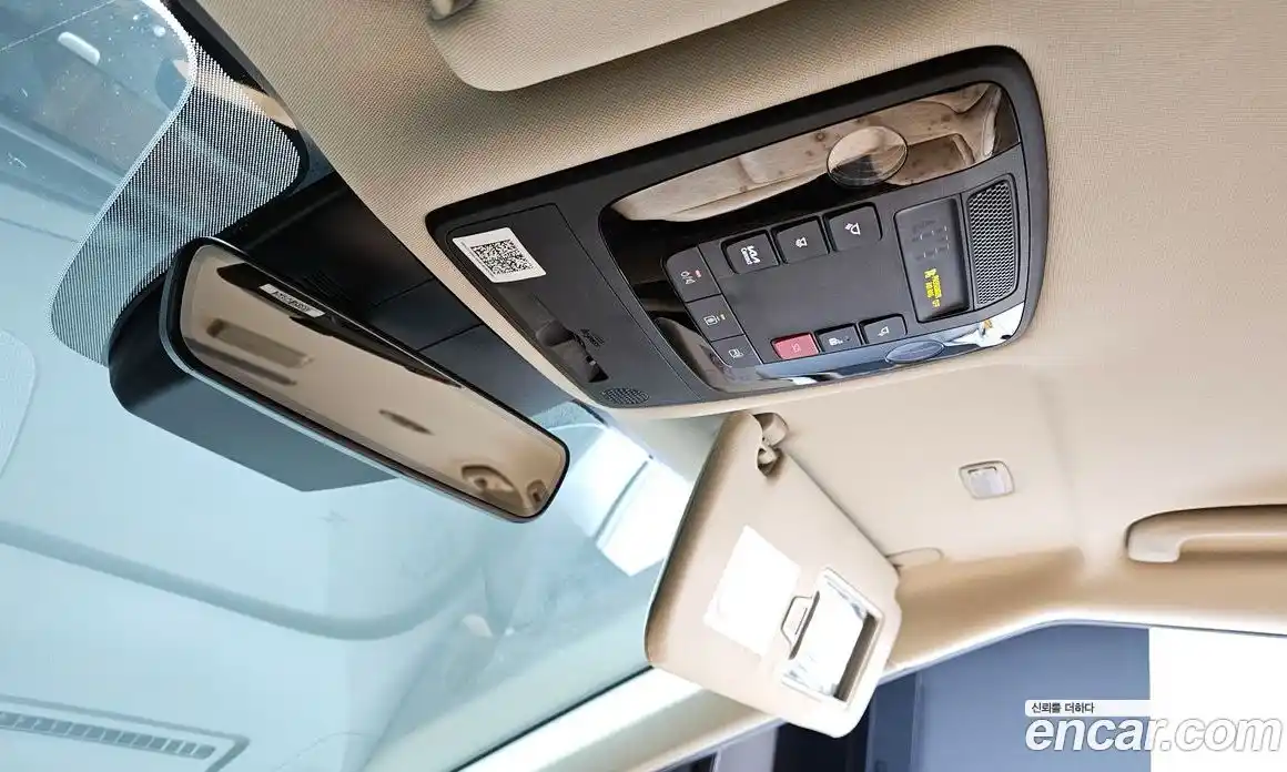 Kia Canival 2022 3.5 Автомат в Москве № 121244, фото 15