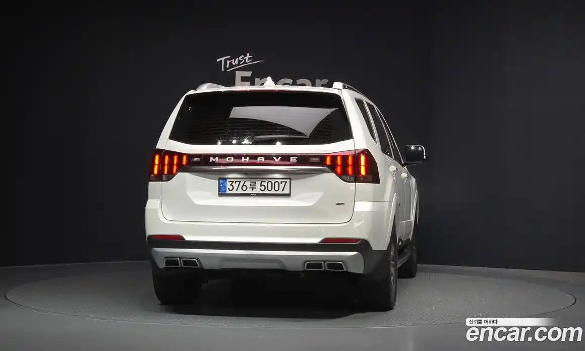 Kia Mohave 2023 3.0 Автомат в Москве № 121586, фото 4