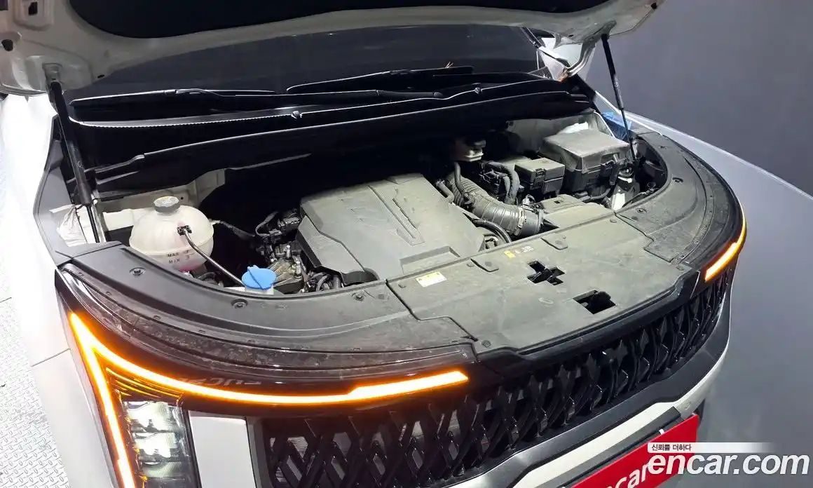 Kia Canival 2024 3.5 Автомат в Москве № 121858, фото 17