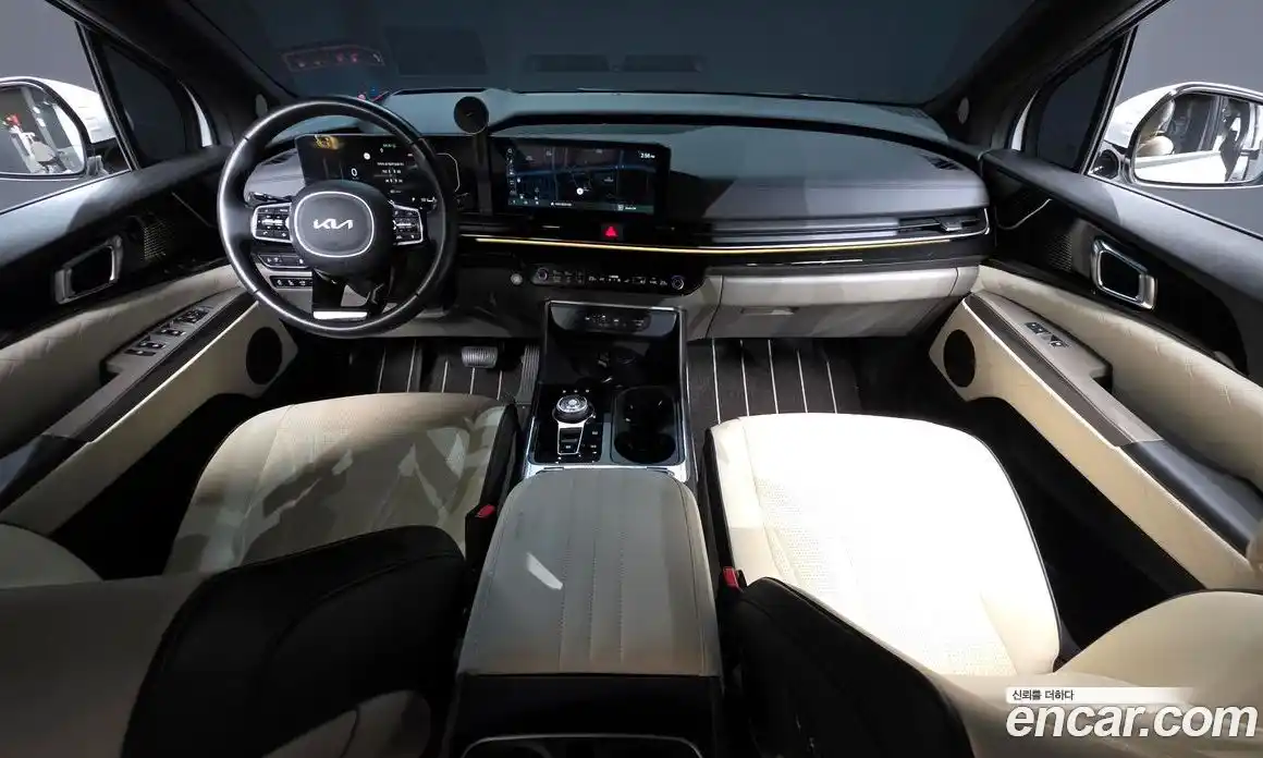 Kia Canival 2024 3.5 Автомат в Москве № 121858, фото 19