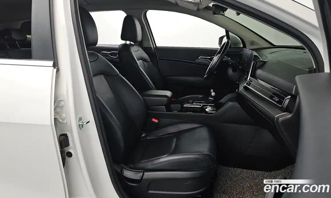 Kia Sportage 2023 2.0 Автомат в Москве № 122019, фото 9