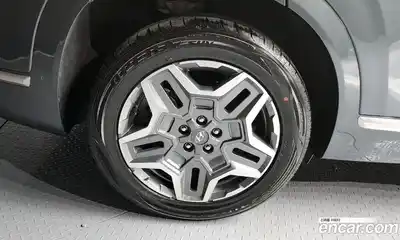 Hyundai Santa Fe 2022 1.6 Автомат в Москве № 126464, миниатюра 5