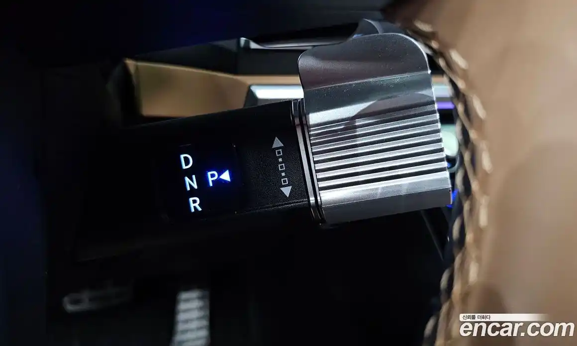 Hyundai Santa Fe 2024 1.6 Автомат в Москве № 130488, фото 12