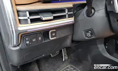 Hyundai Santa Fe 2024 1.6 Автомат в Москве № 130488, миниатюра 6