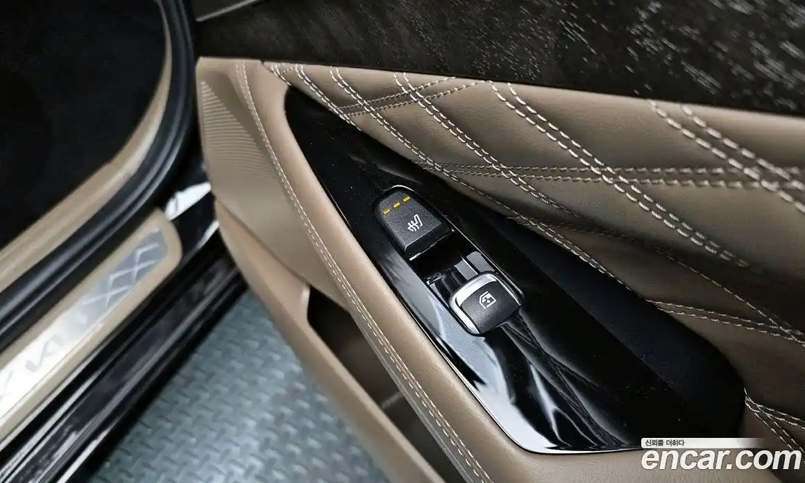 Kia K8 2023 2.5 Автомат в Москве № 131127, фото 17