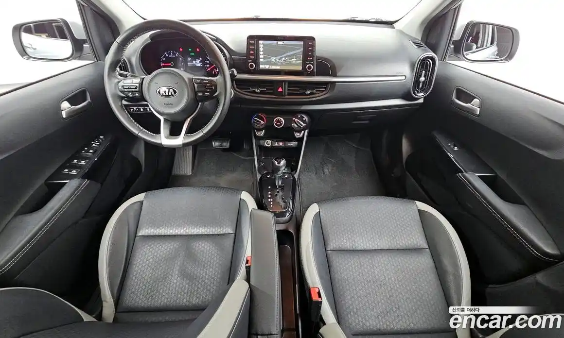 Kia Morning 2017 1.0 Автомат в Москве № 133846, фото 1