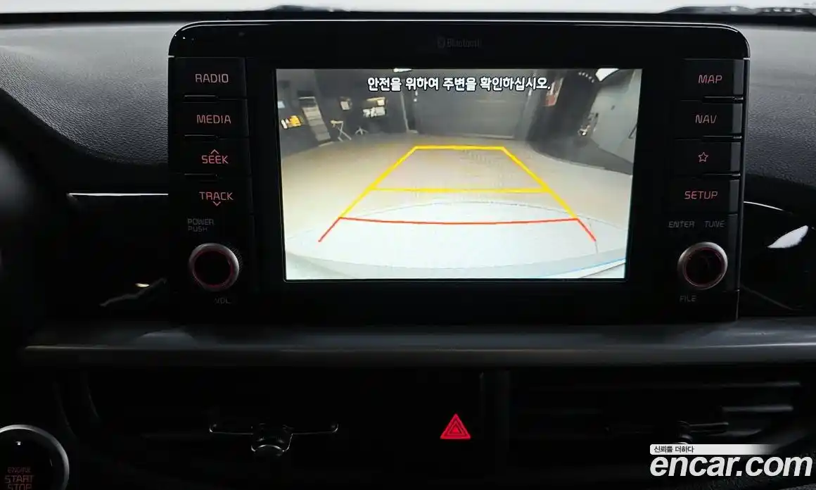 Kia Morning 2017 1.0 Автомат в Москве № 133846, фото 8