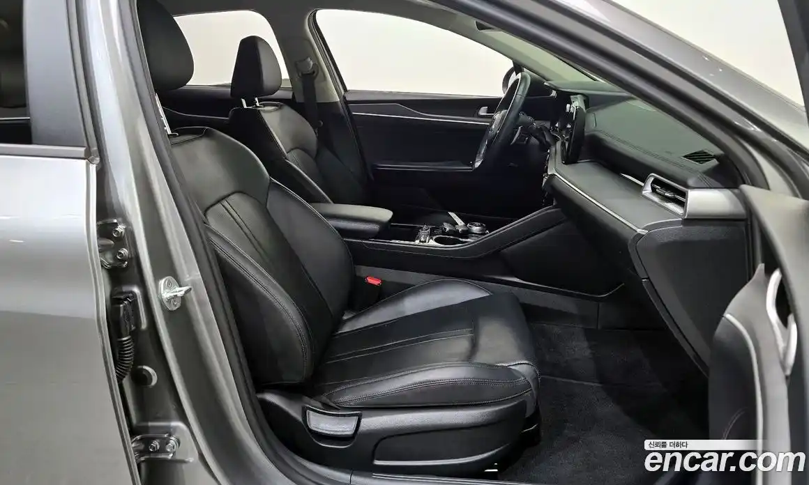 Kia K5 2020 2.0 Автомат в Москве № 133938, фото 4