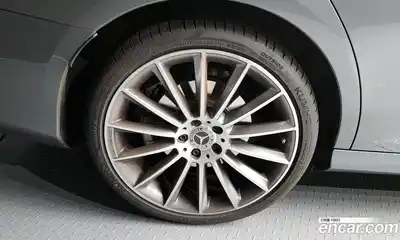 Mercedes-Benz E-Class 2022 2.0 Автомат в Москве № 143016, миниатюра 9