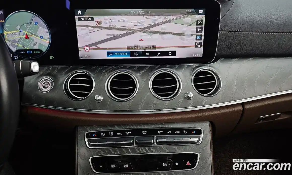 Mercedes-Benz E-Class 2022 2.0 Автомат в Москве № 143141, фото 4