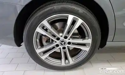 Mercedes-Benz E-Class 2022 2.0 Автомат в Москве № 143141, миниатюра 7